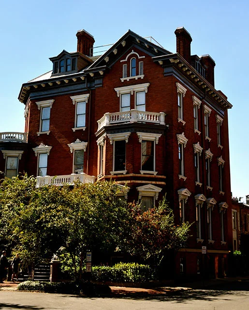 Reviving History with Custom Crafted Wood Windows